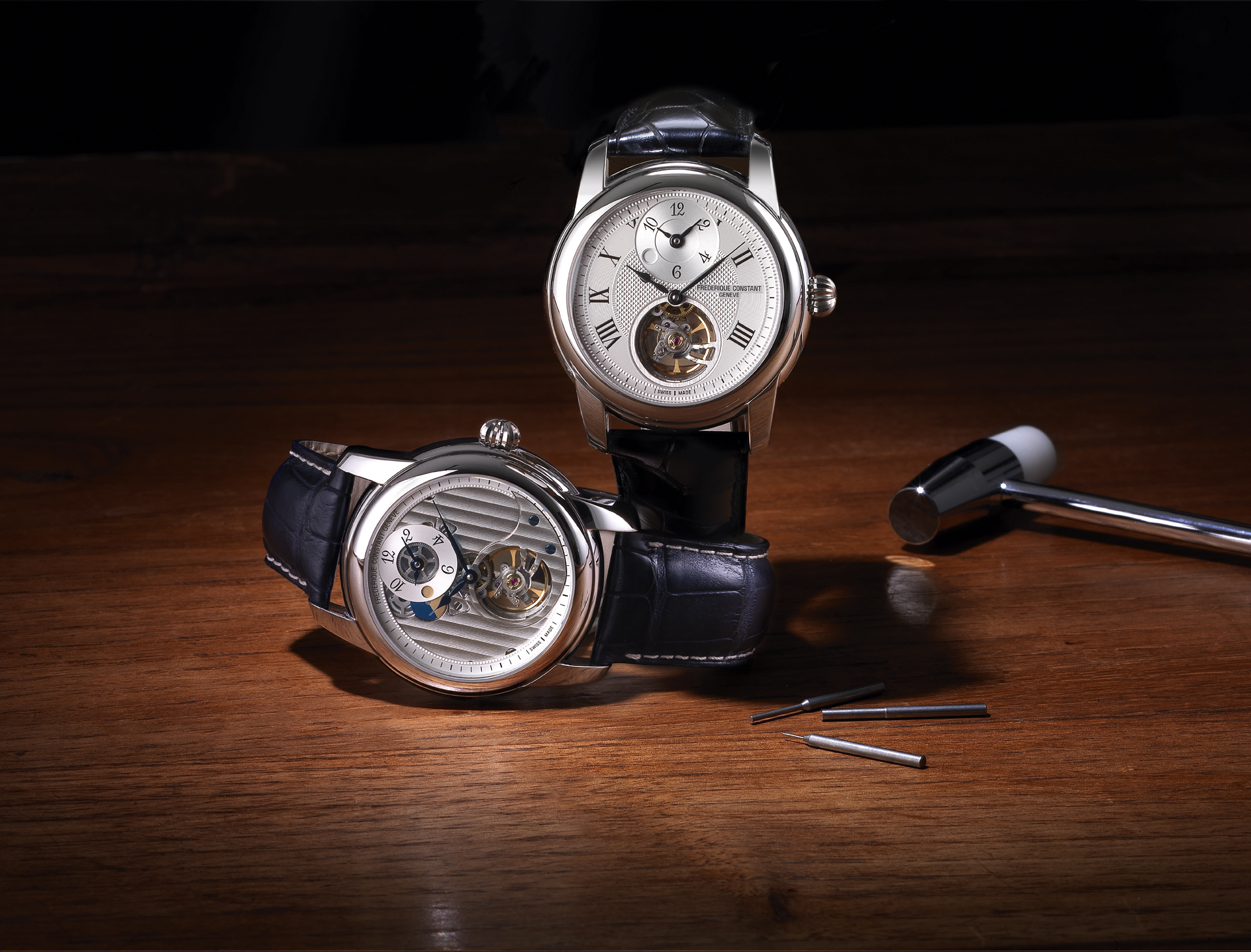 Frédérique Constant Heart Beat Manufacture Dual Time Automatic Frédérique Constant Heart Beat Manufacture Dual Time Automatic