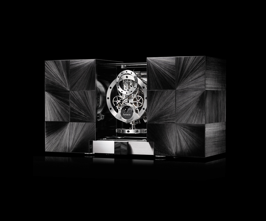 Jaeger-LeCoultre-Atmos-Marqueterie-Paille
