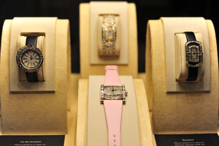 Une interprétation de la collection Haute Joaillerie Une interprétation de la collection Haute Joaillerie